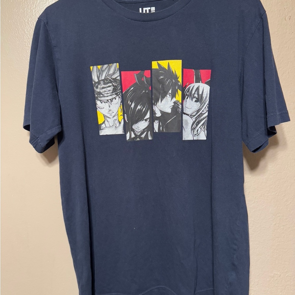 2019 UT Shonen Mag Shirt M‎